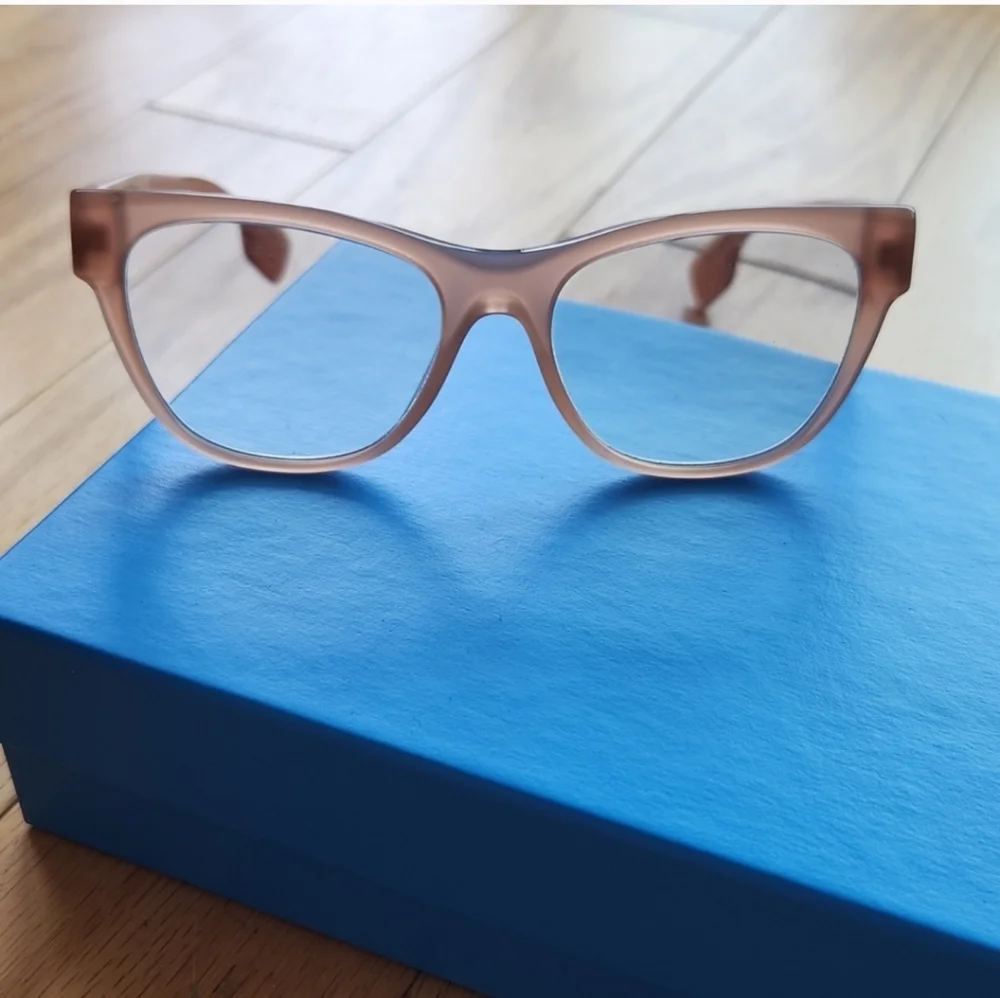 Burberry Translucent Tan Cat-Eye Sunglasses with Brown Gradient Lenses